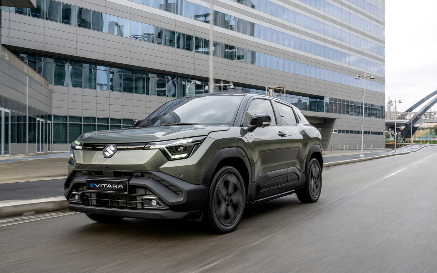 e-vitara-VideoThumbnail.jpg Vorschau-Bild zum Video des e VITARA